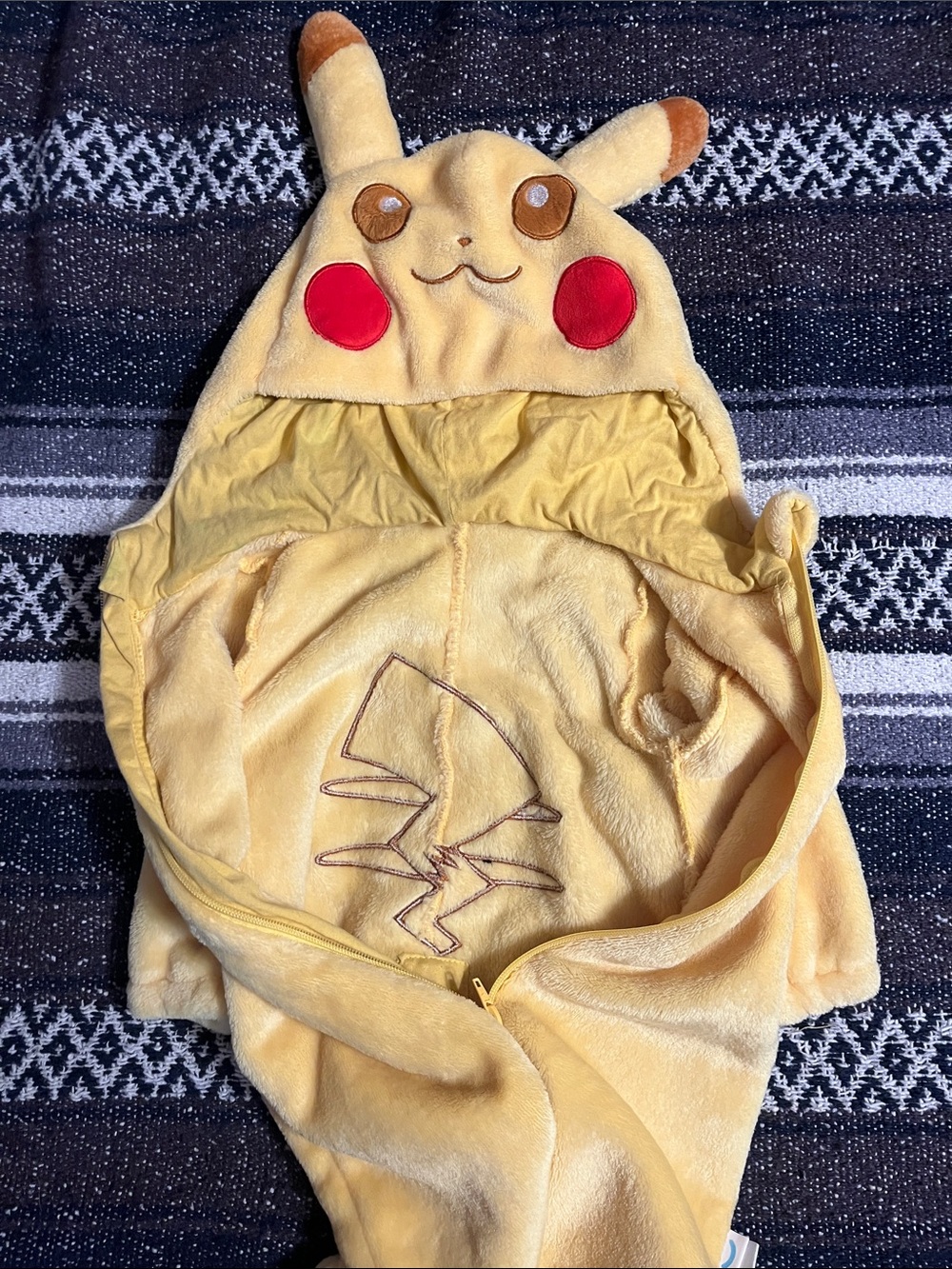 Toddlers Pikachu plush romper. EUC - Picture 8 of 8
